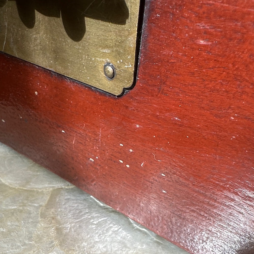 Vintage Red Lacquered Chinese Document Box with brass fittings - Picture 11 of 16